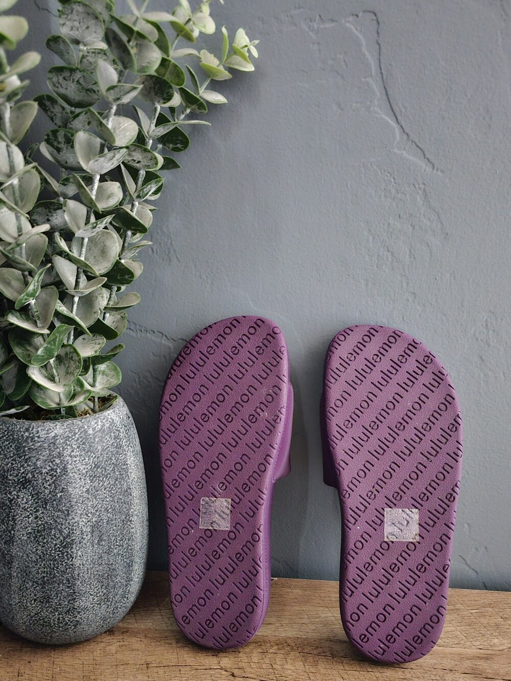 Lululemon Slides - Picture 4 of 5